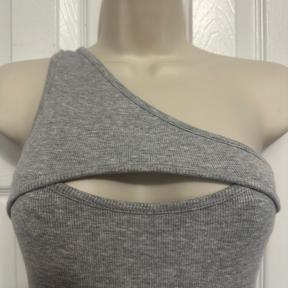 Superdown Heather Gray Ribbed Top - Picture 2 of 5